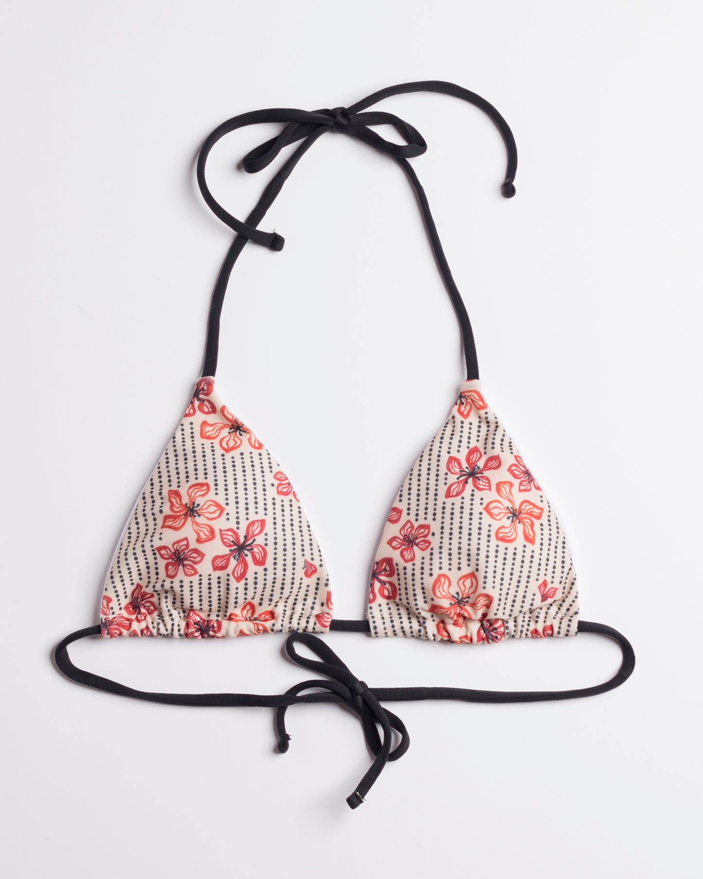 Navalang japánvirág mintás háromszög bikini felső termékfotója elölről