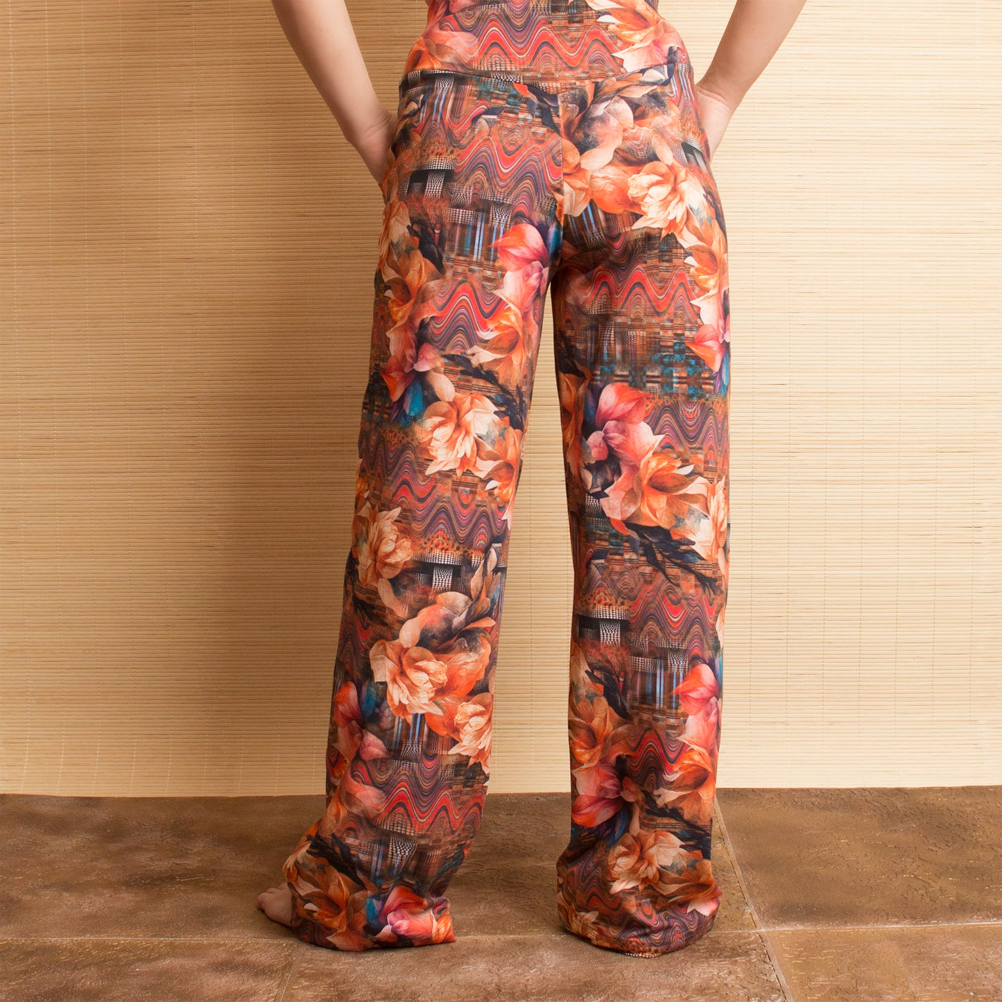 Virágos Absztrakt - Széles szárú női pamut nadrág